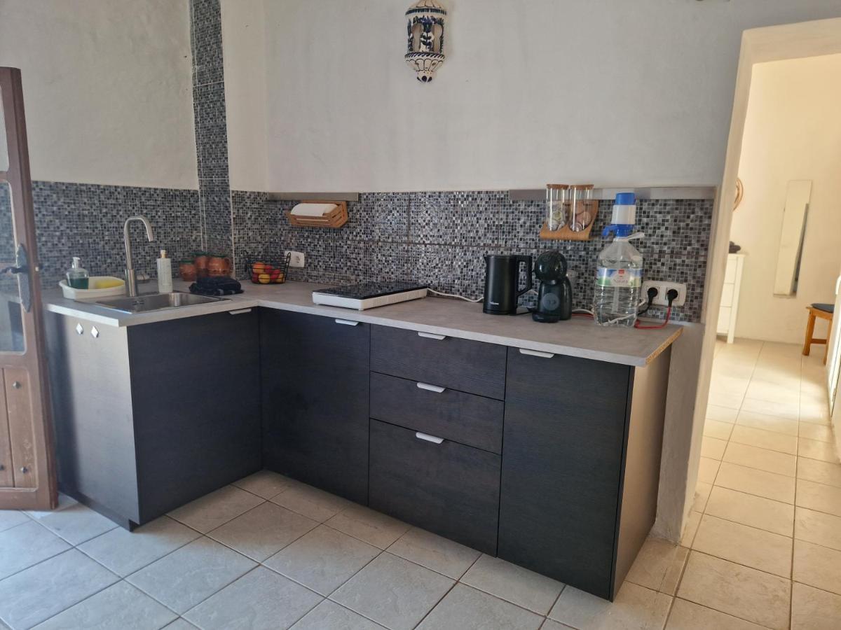 Casa De La Familia - Appartement Baza Extérieur photo