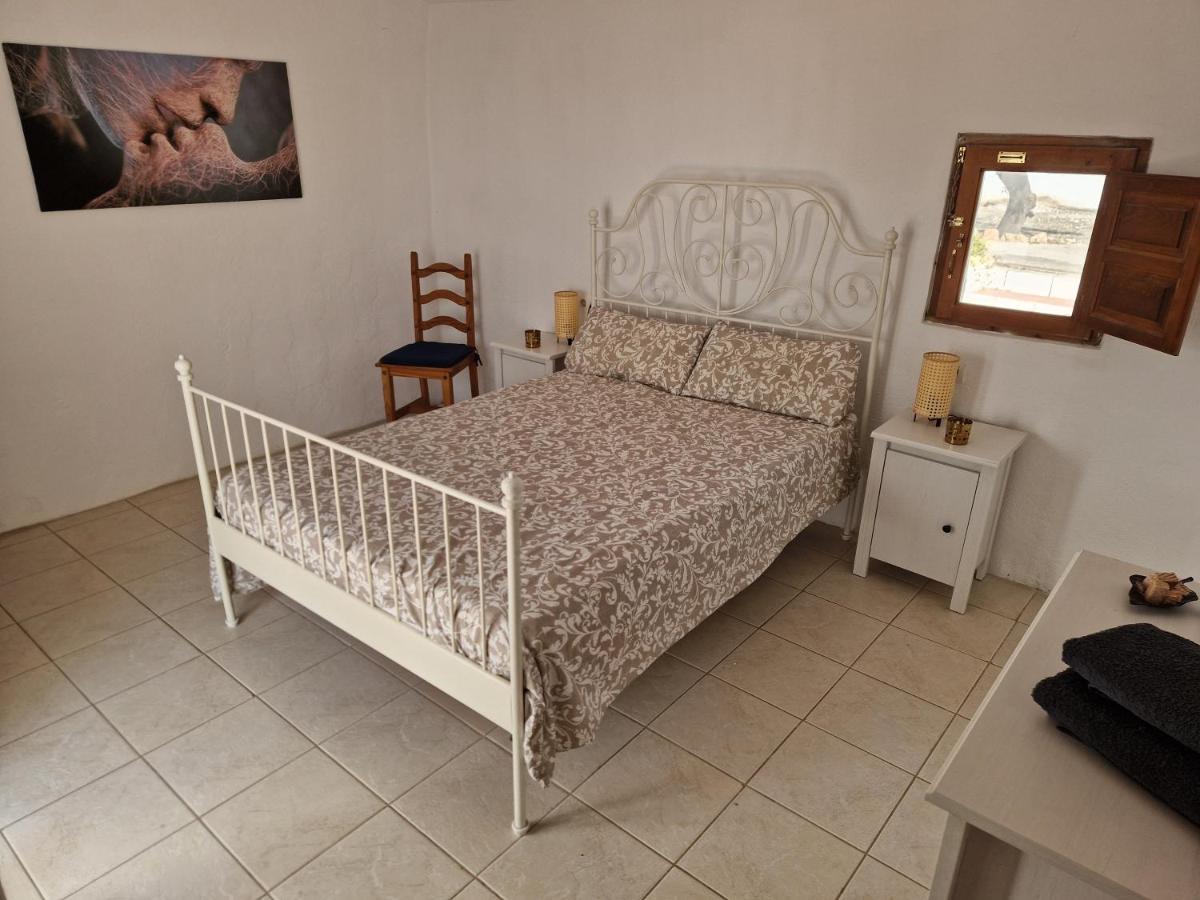 Casa De La Familia - Appartement Baza Extérieur photo